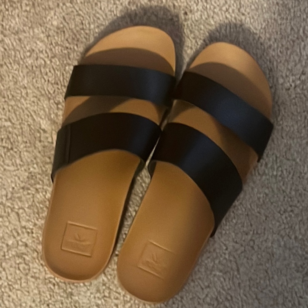 Reef slides